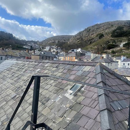 The Wildings Hotel & Tudno'S Restaurant Llandudno Bagian luar foto